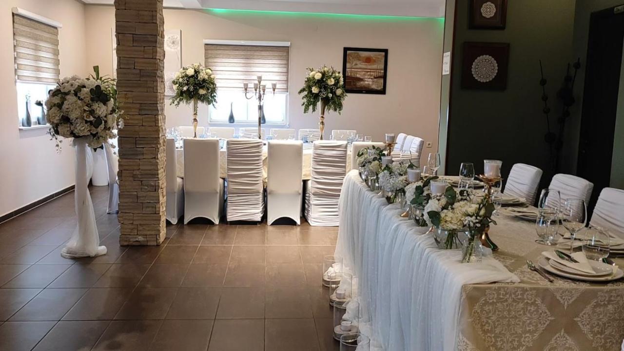 Bed & Breakfast Marta & Tona Kustici Luaran gambar