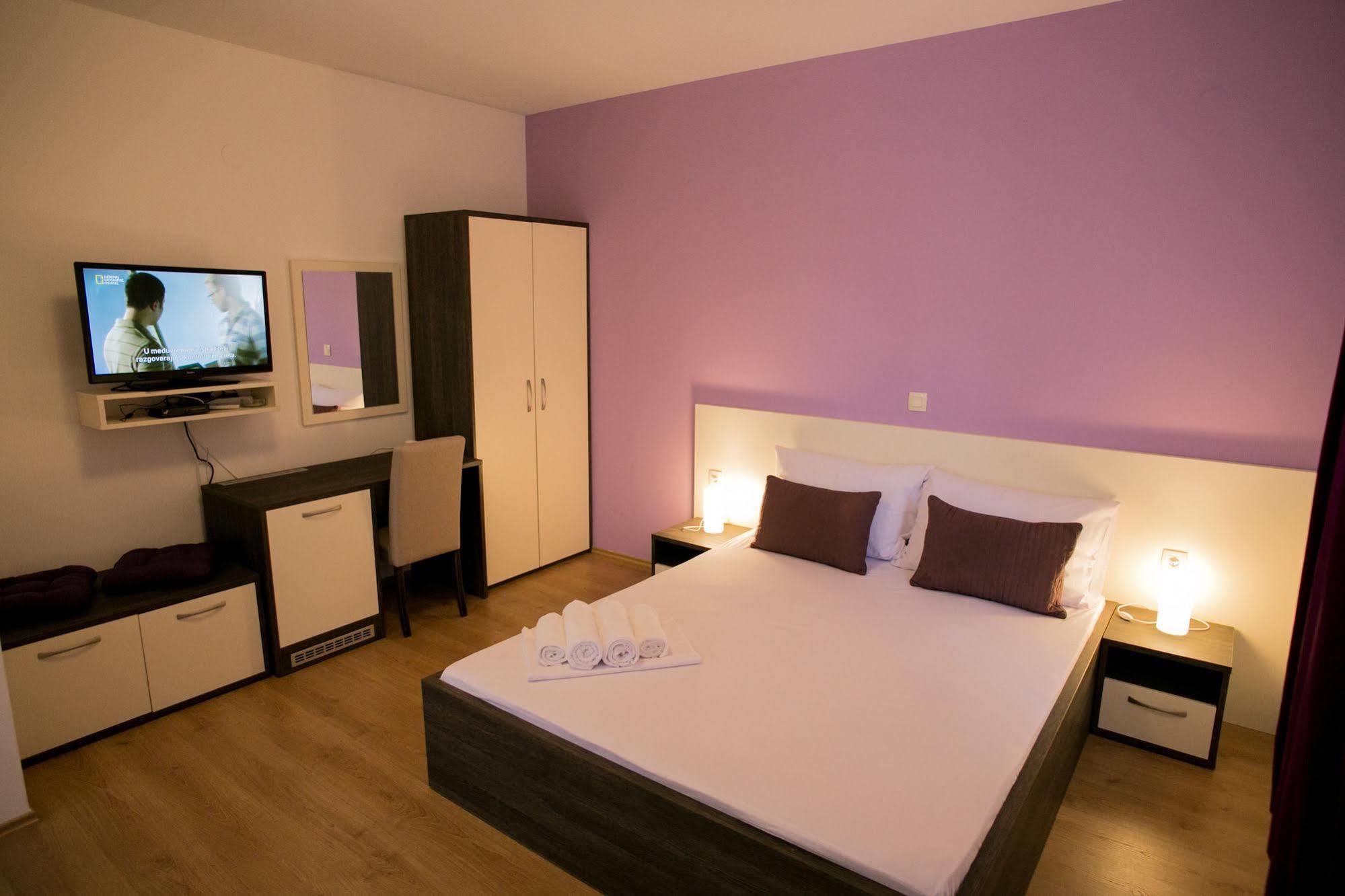 Bed & Breakfast Marta & Tona Kustici Luaran gambar