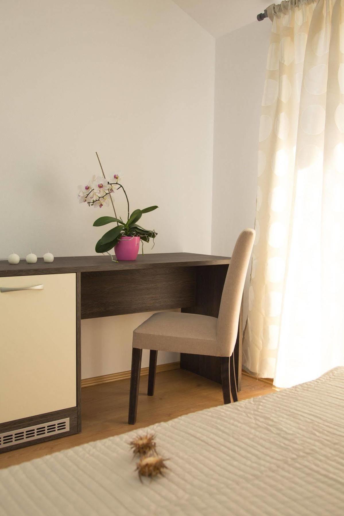 Bed & Breakfast Marta & Tona Kustici Luaran gambar