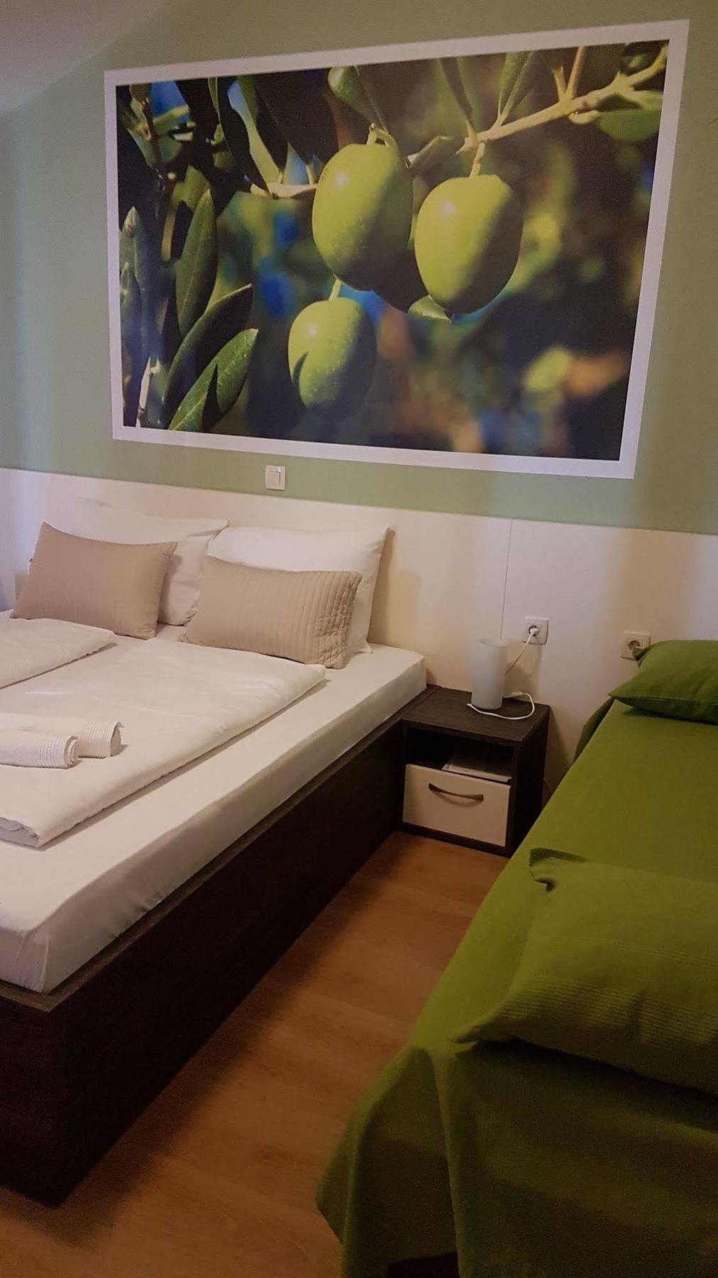 Bed & Breakfast Marta & Tona Kustici Luaran gambar